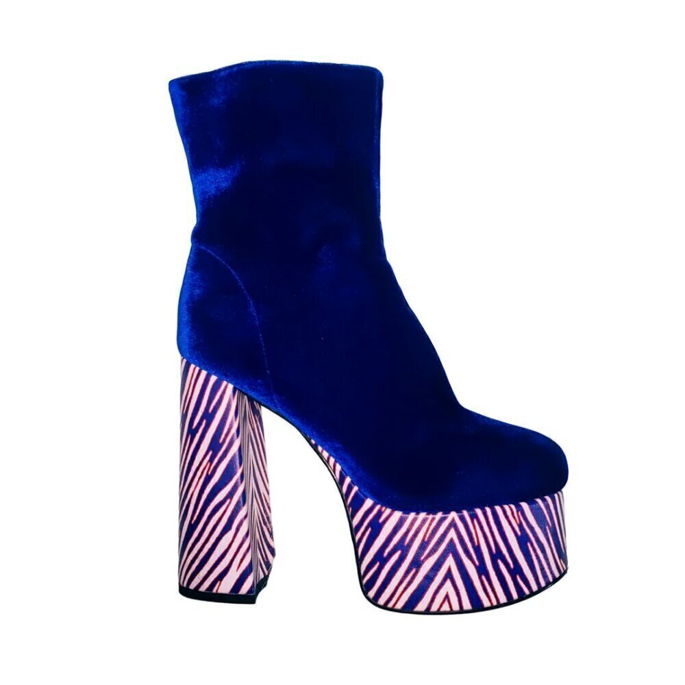 BUFFALO BILLS ZUBAZ PLATFORM BOOTS